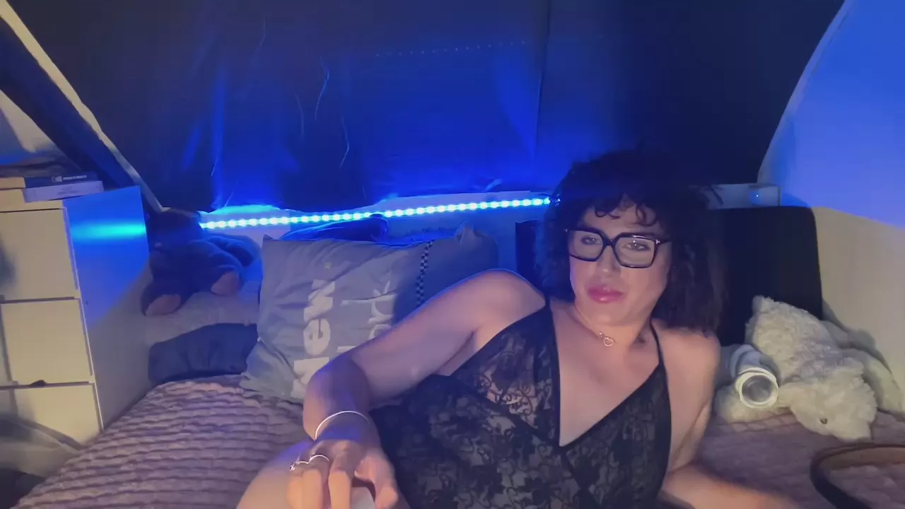 Offline parisse_trans on Cam4