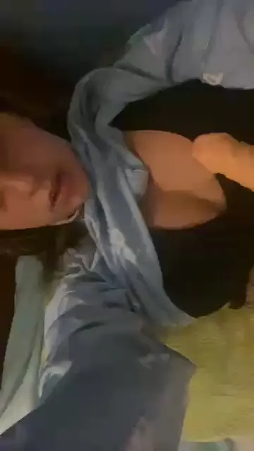 Offline paulavlntna1 on Cam4