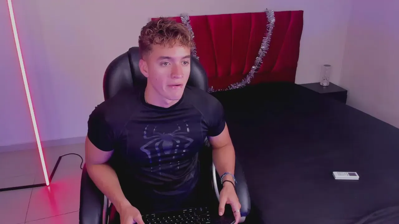 paull_george on Cam4