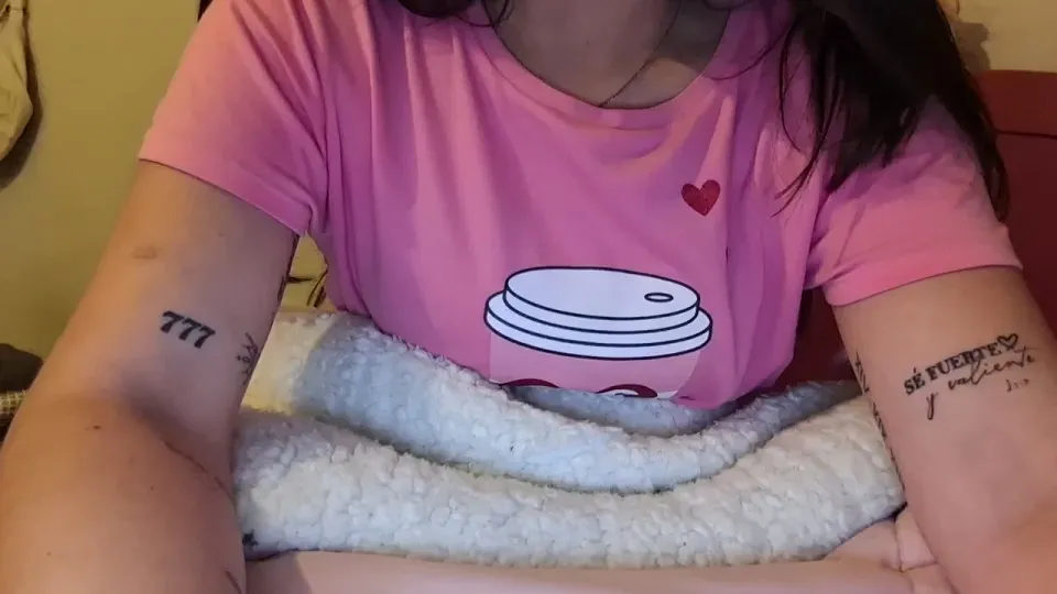 Offline Pazzuttra on Cam4