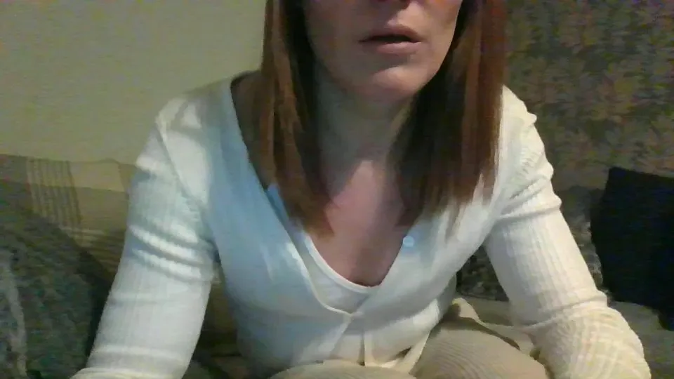 Offline PeachPudding on Cam4