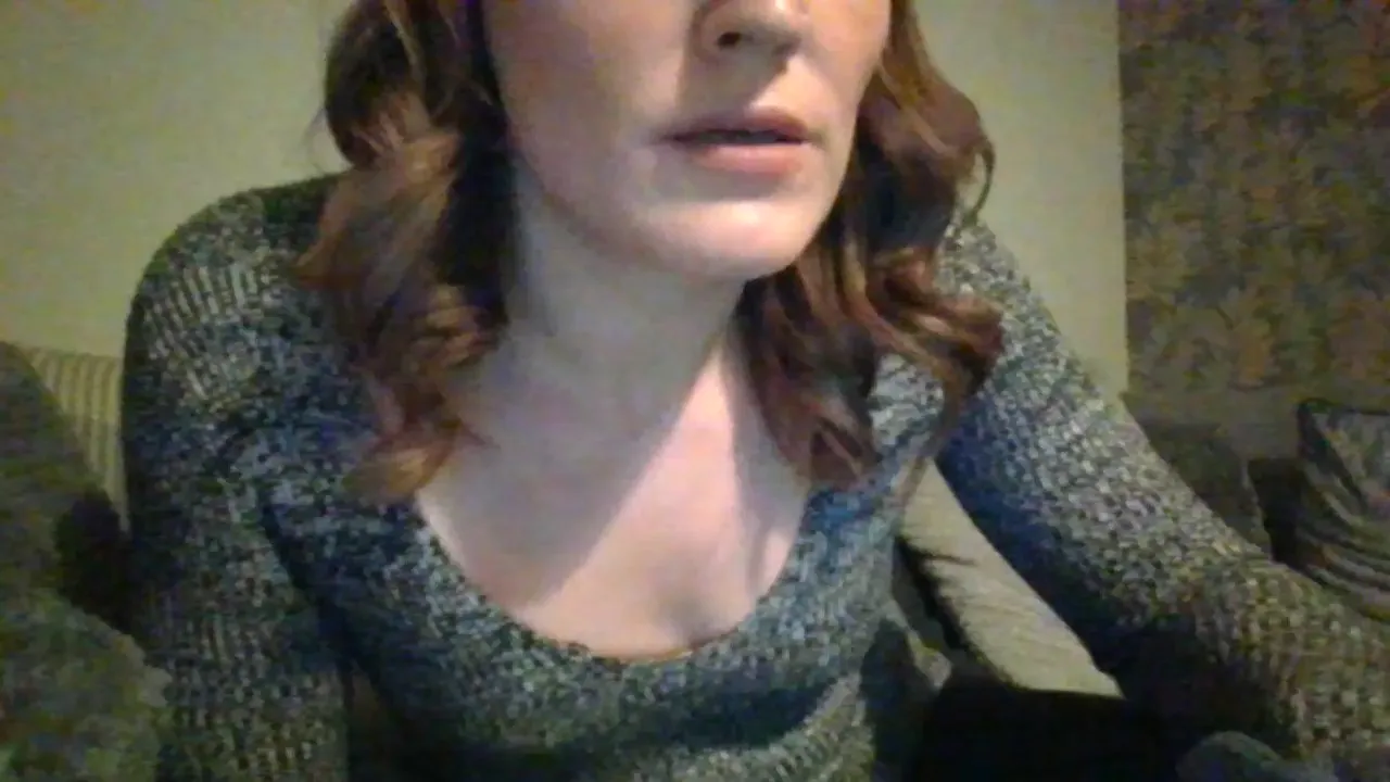 Offline PeachPudding on Cam4