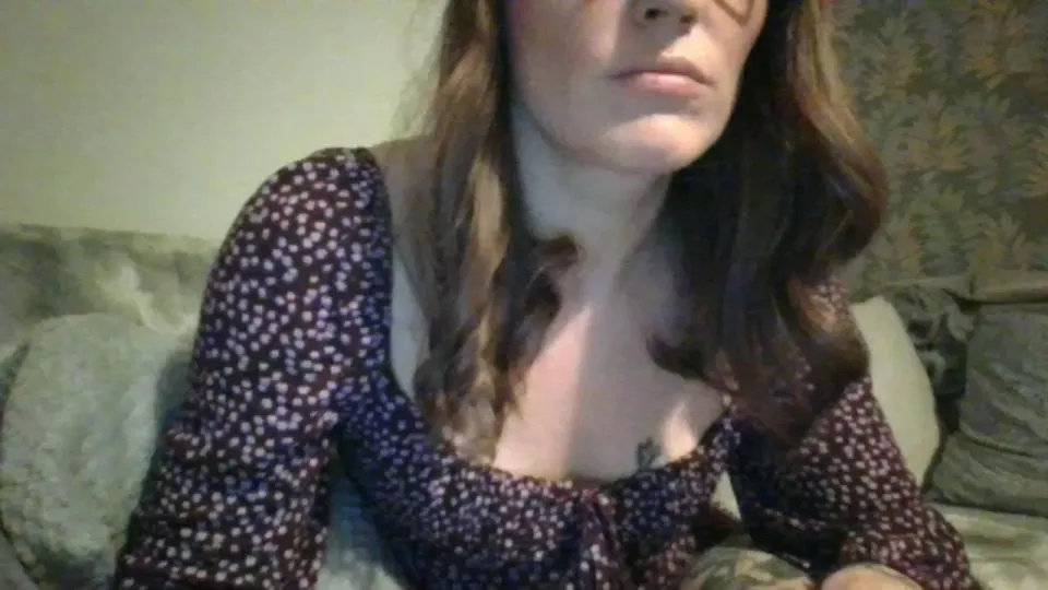 Offline PeachPudding on Cam4