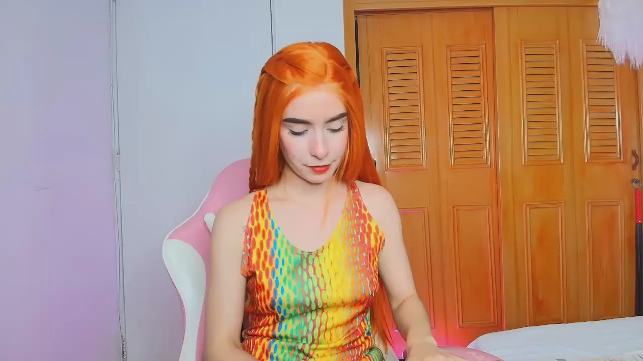 Offline PeachRose_ on Cam4