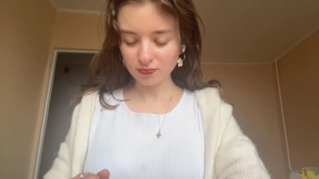 Offline PearlKloock on Cam4