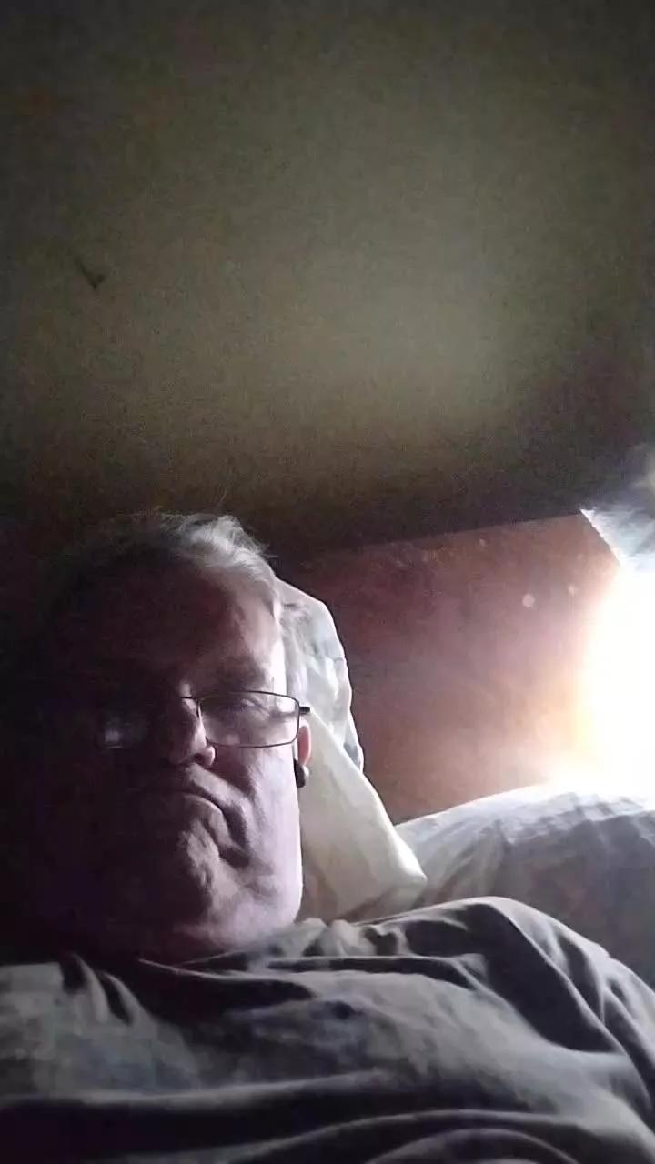 Pepe202020 from Cam4