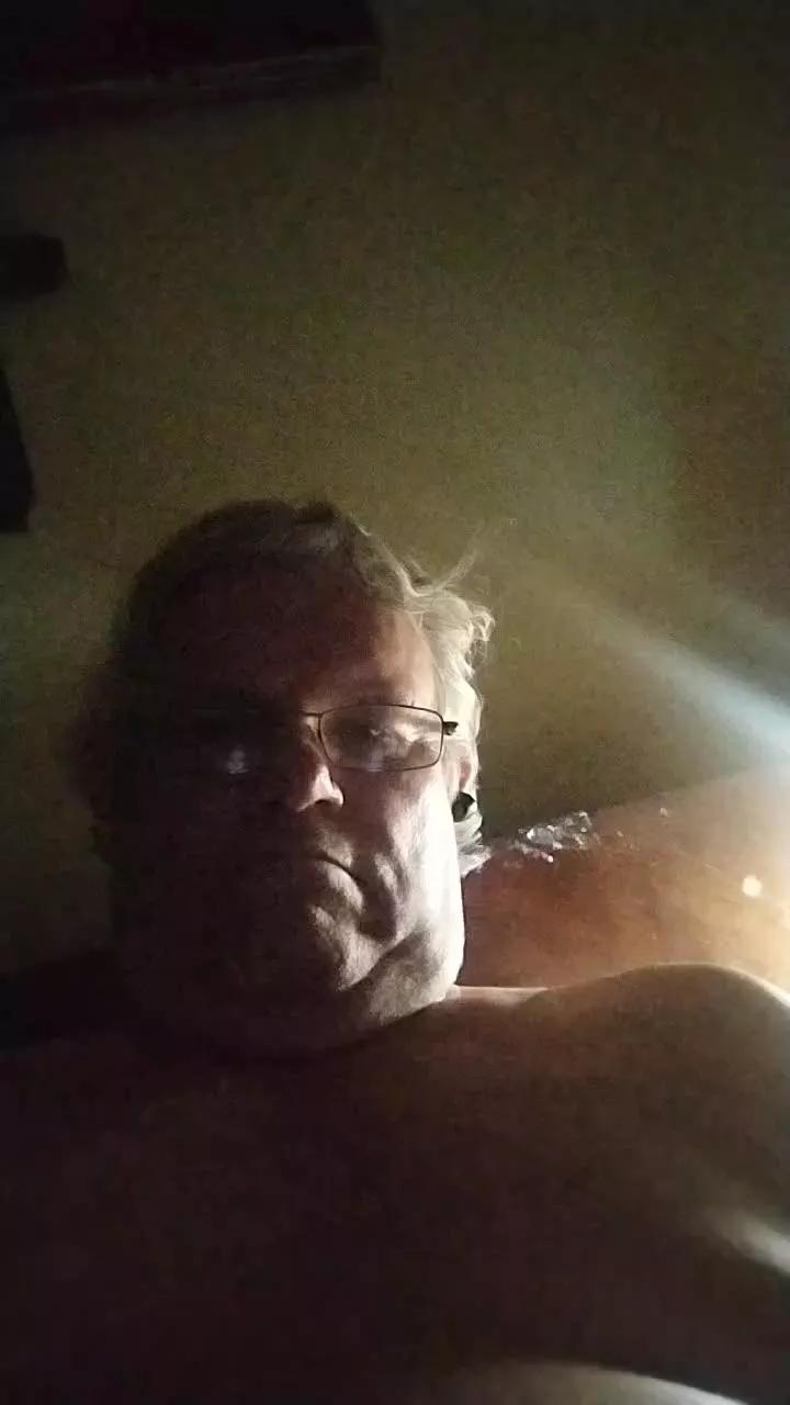 Pepe202020 from Cam4
