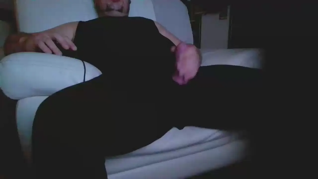 Offline PerversPorno on Cam4