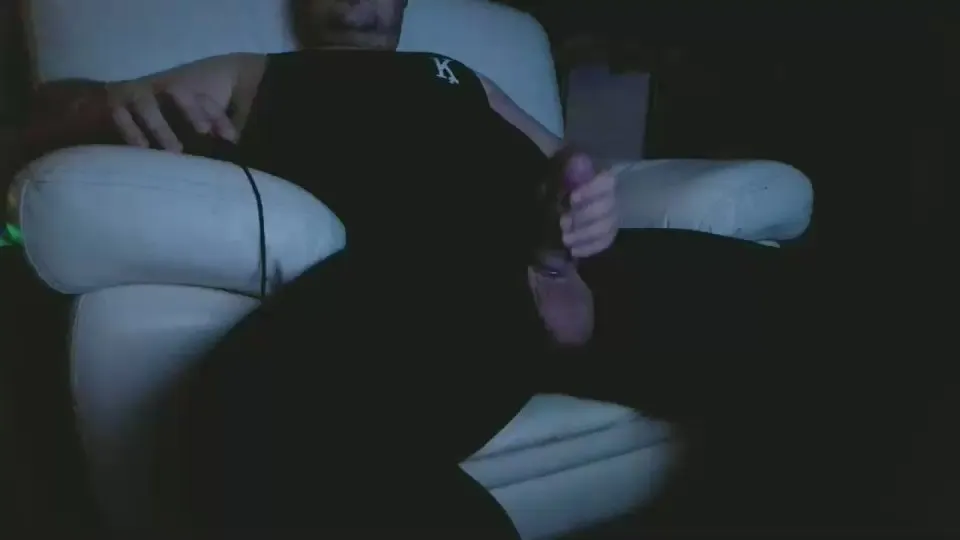 Offline PerversPorno on Cam4