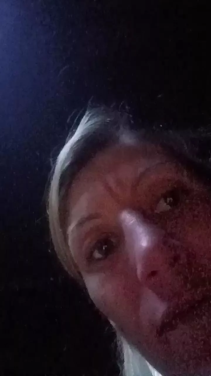 Freechat Petitebombe34 on Cam4