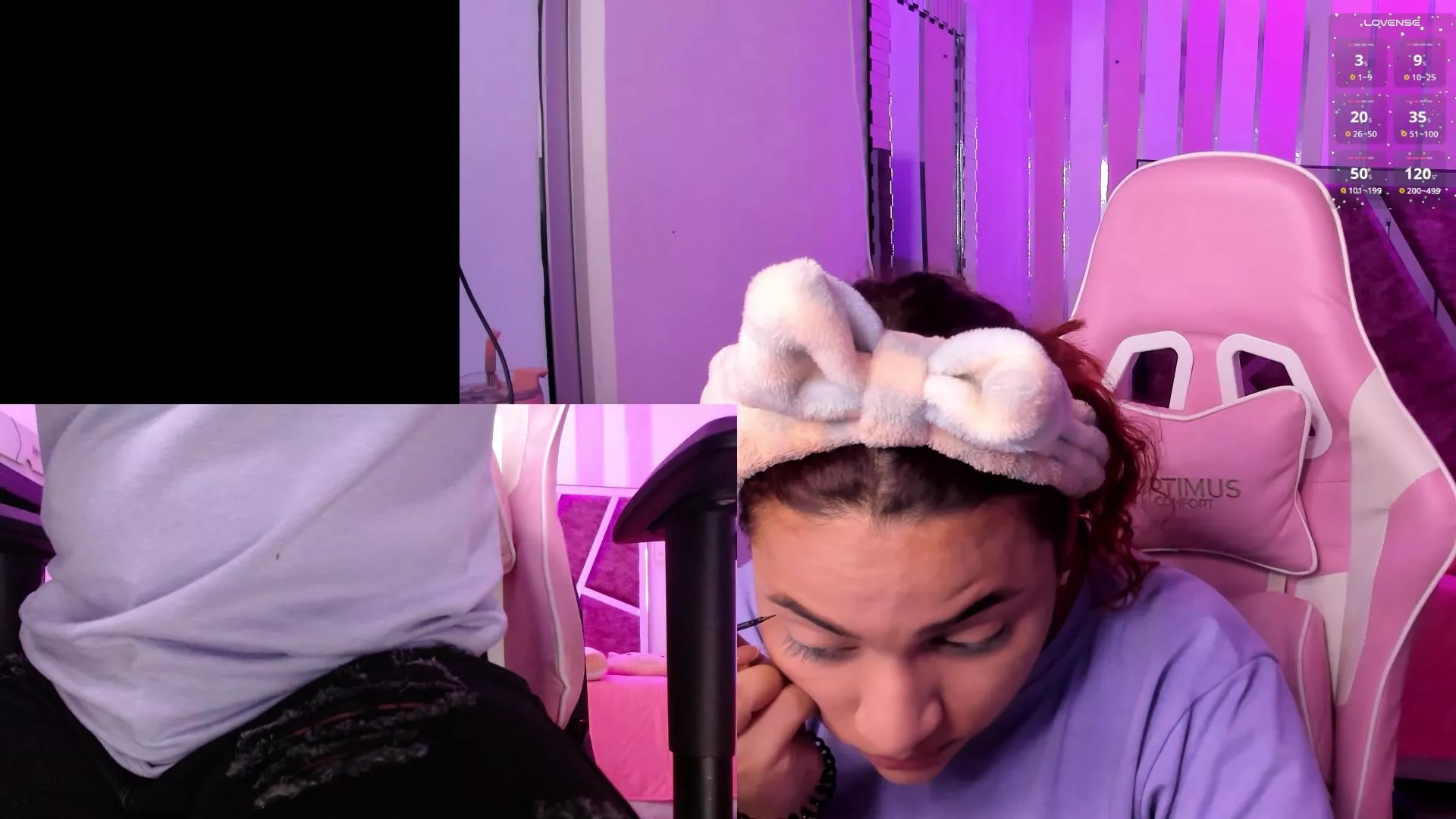 Offline PetiteSofia on Cam4