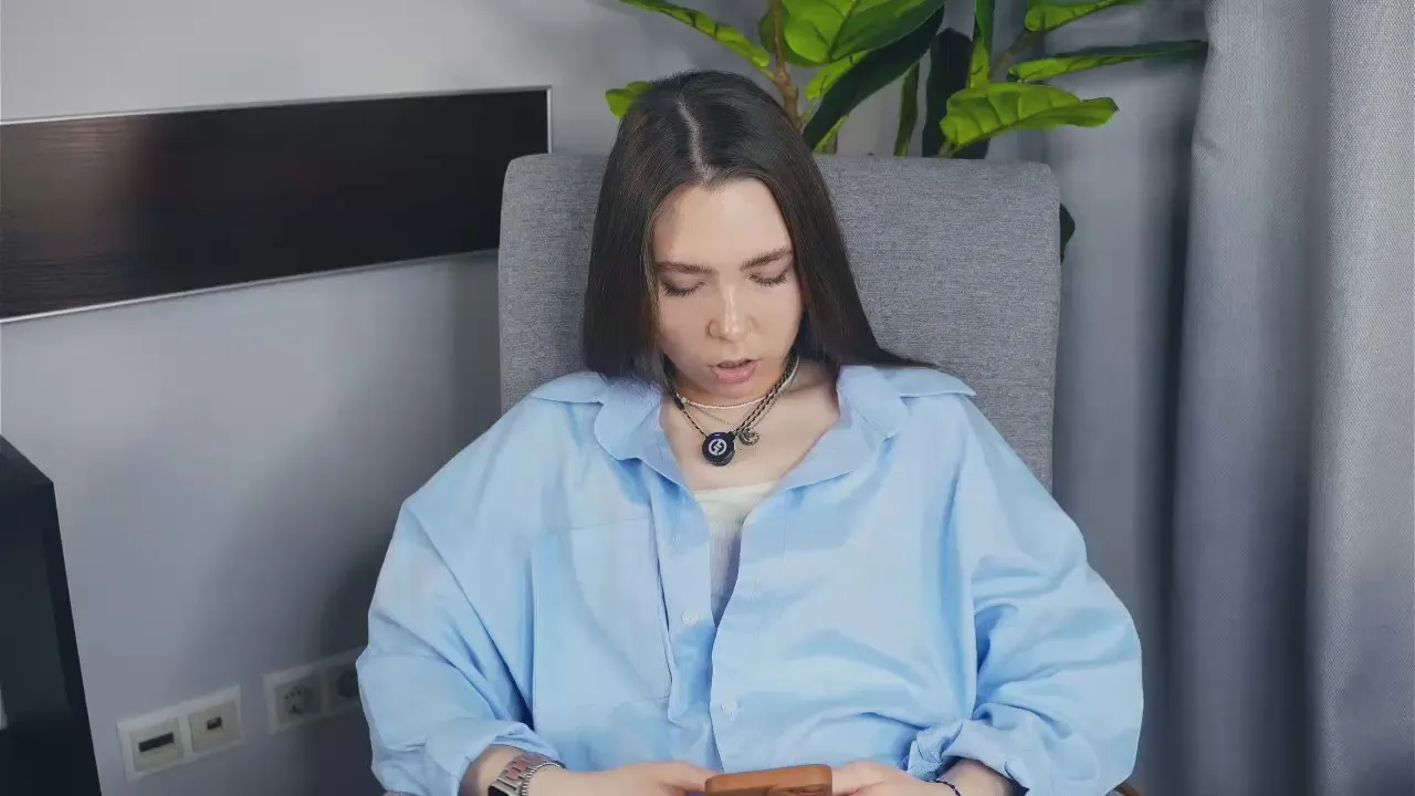 Freechat PhillisSlomer on Cam4