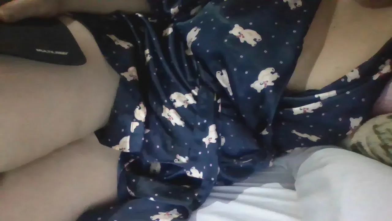 Offline PhoenixGirlCam on Cam4