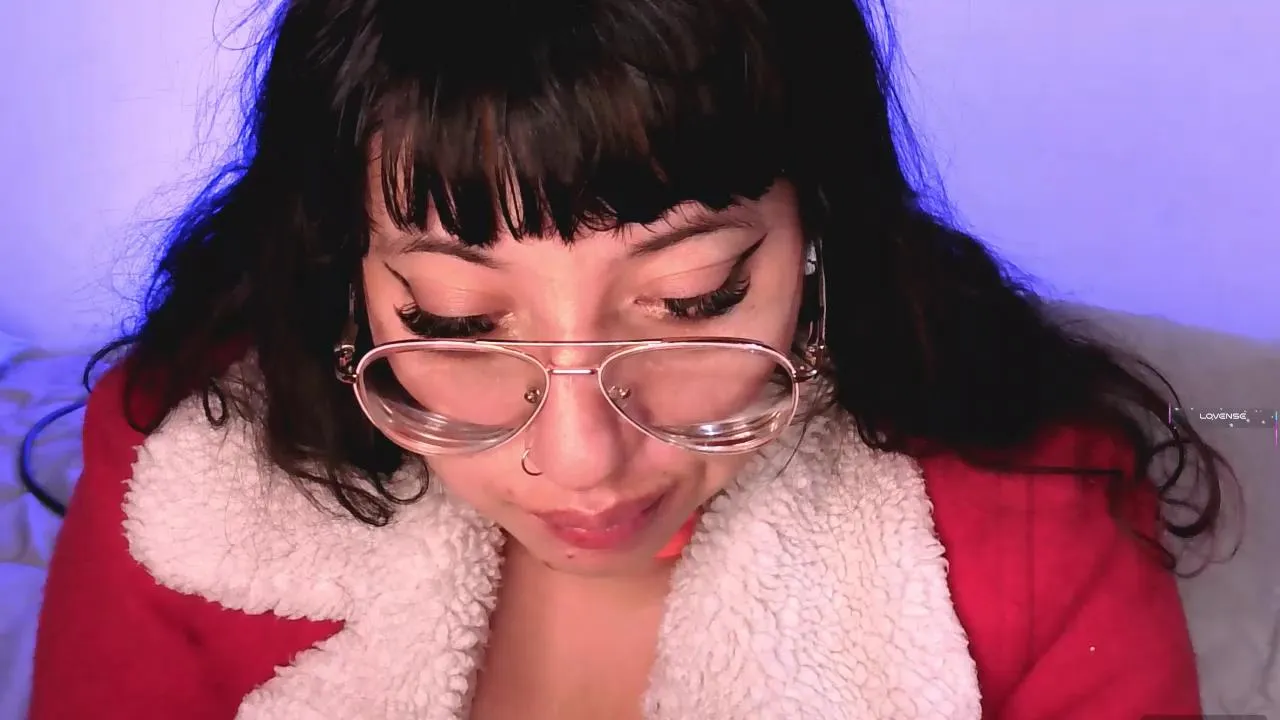 Offline piafisher1_cute on Cam4