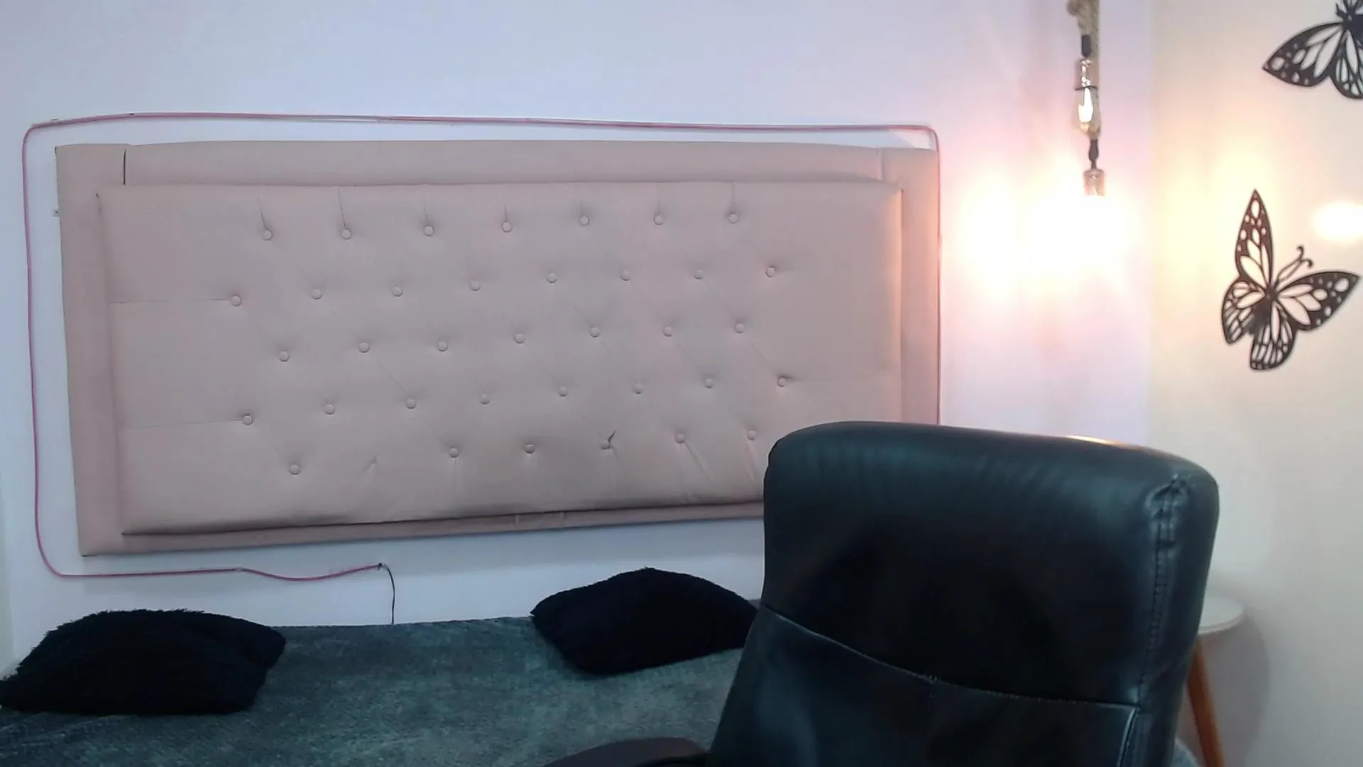 Offline pickman_kate on Cam4