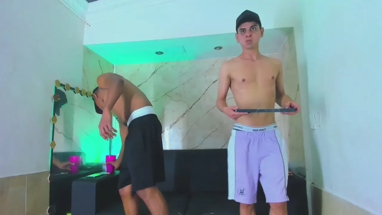 Offline play_dream on Cam4