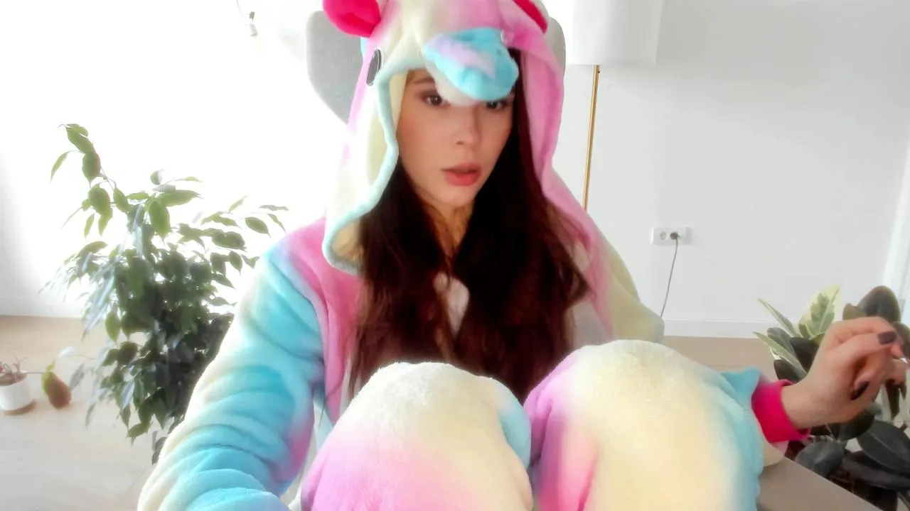 Offline pokemeboy on Cam4