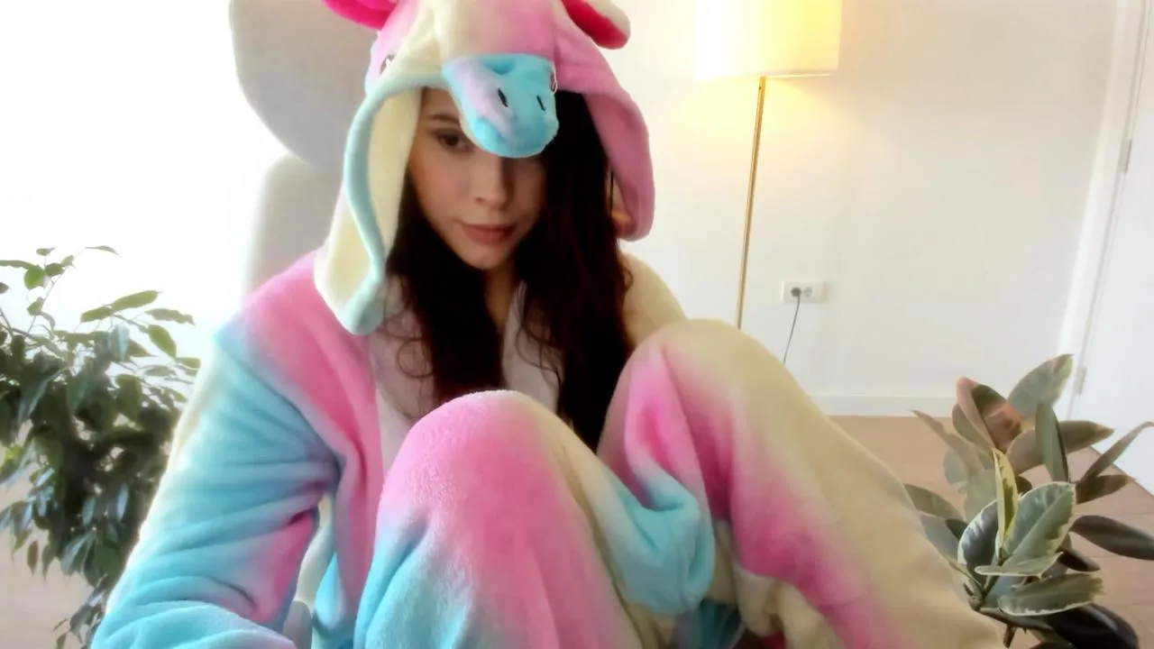 Offline pokemeboy on Cam4