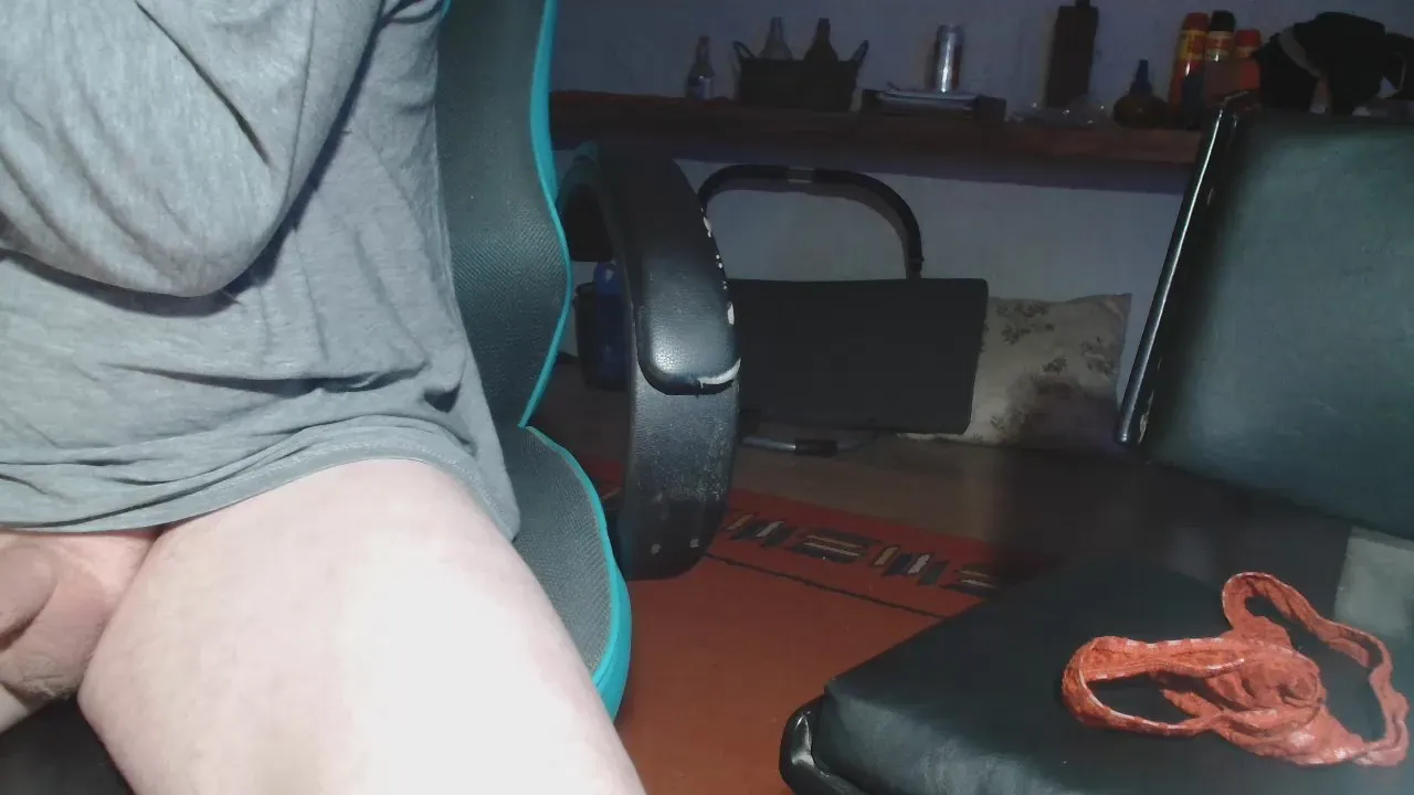 Offline ppk_e_edu on Cam4