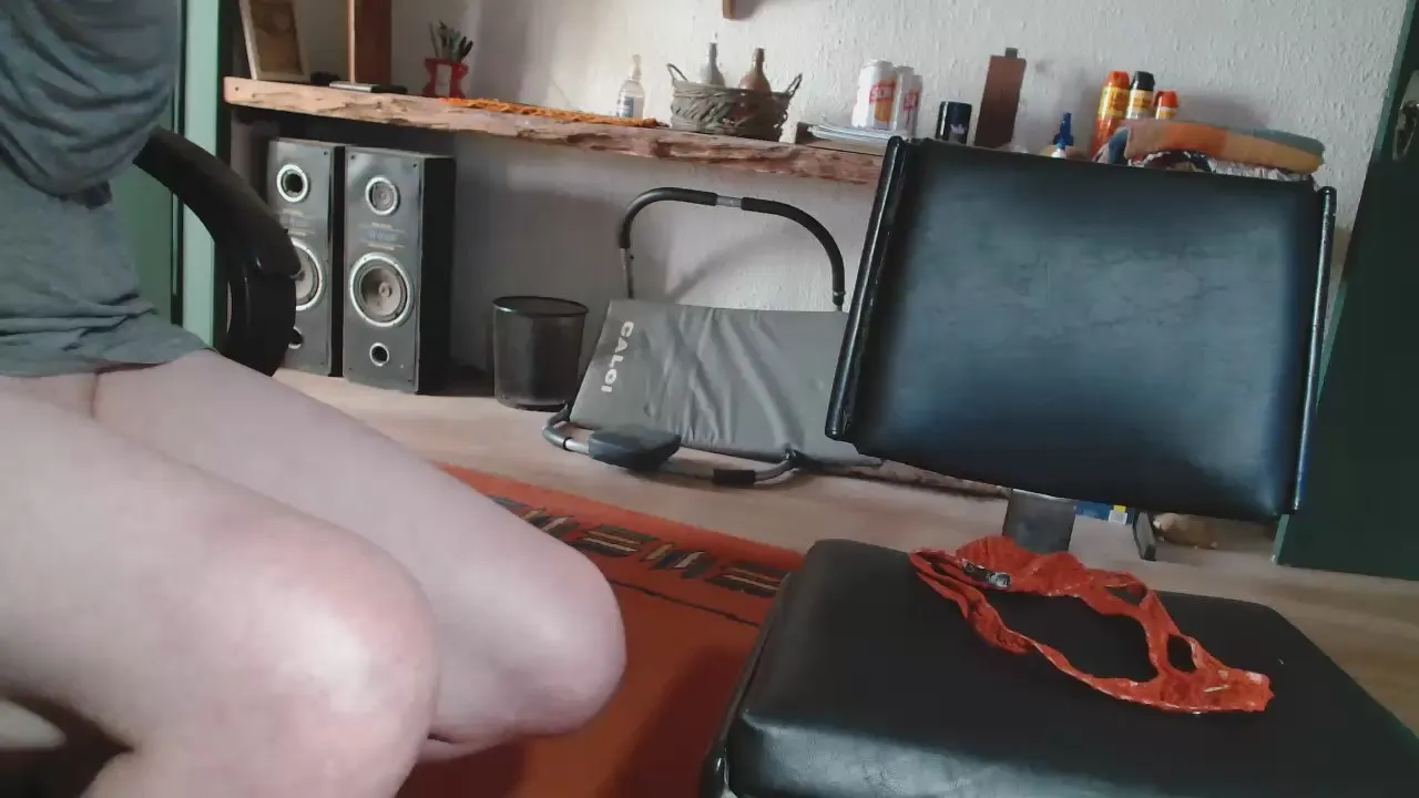 Offline ppk_e_edu on Cam4