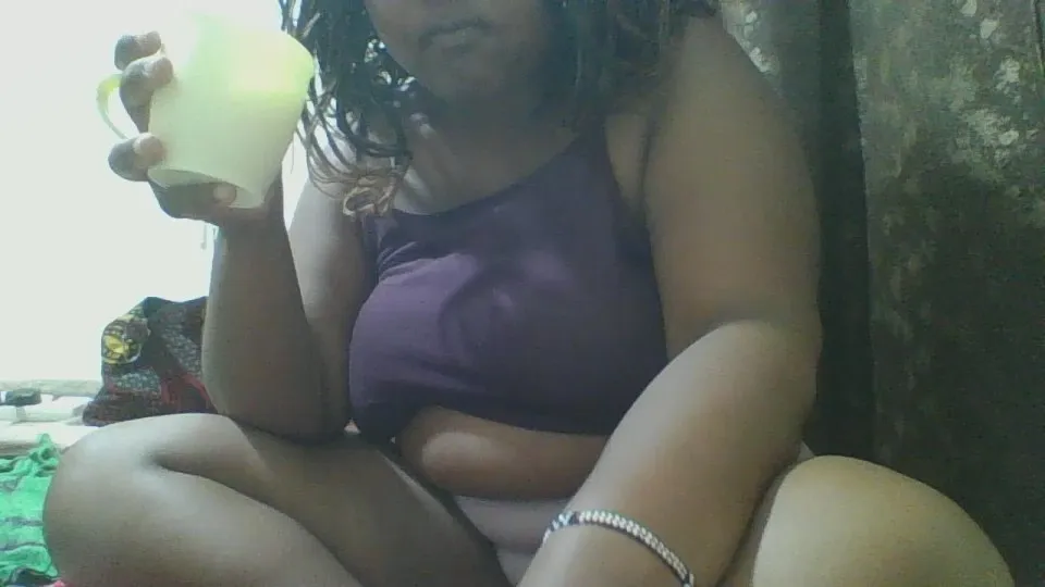 Freechat prettynasty8 on Cam4