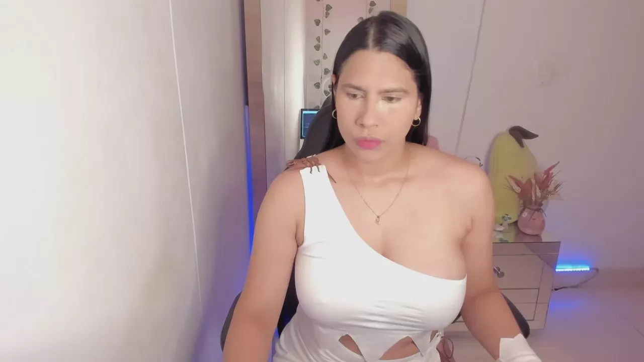 Offline prettytylor on Cam4