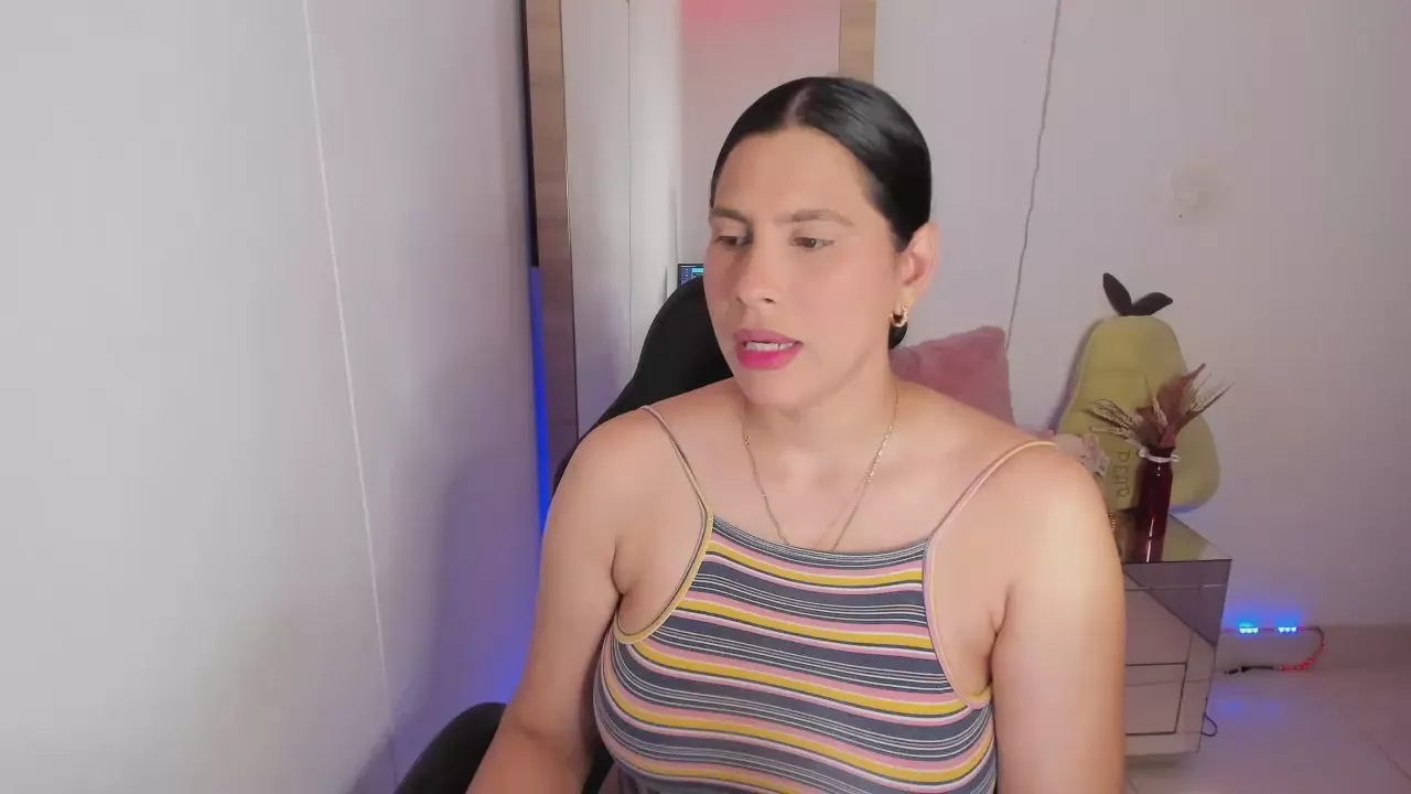 Offline prettytylor on Cam4