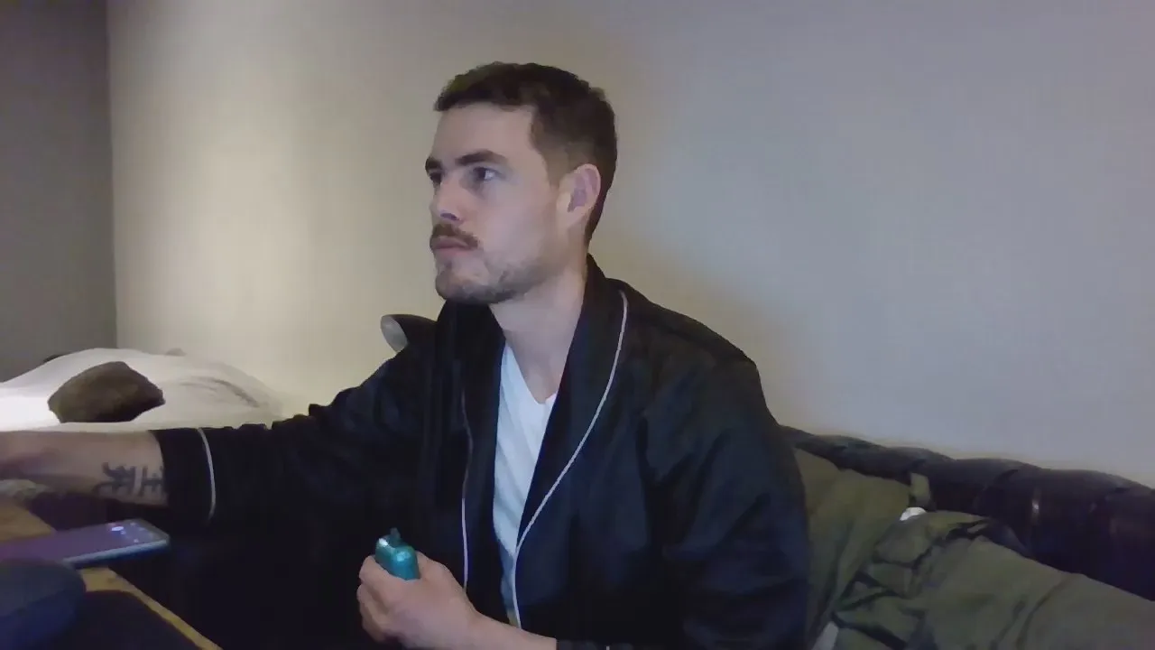 ProphetsRoom on Cam4 