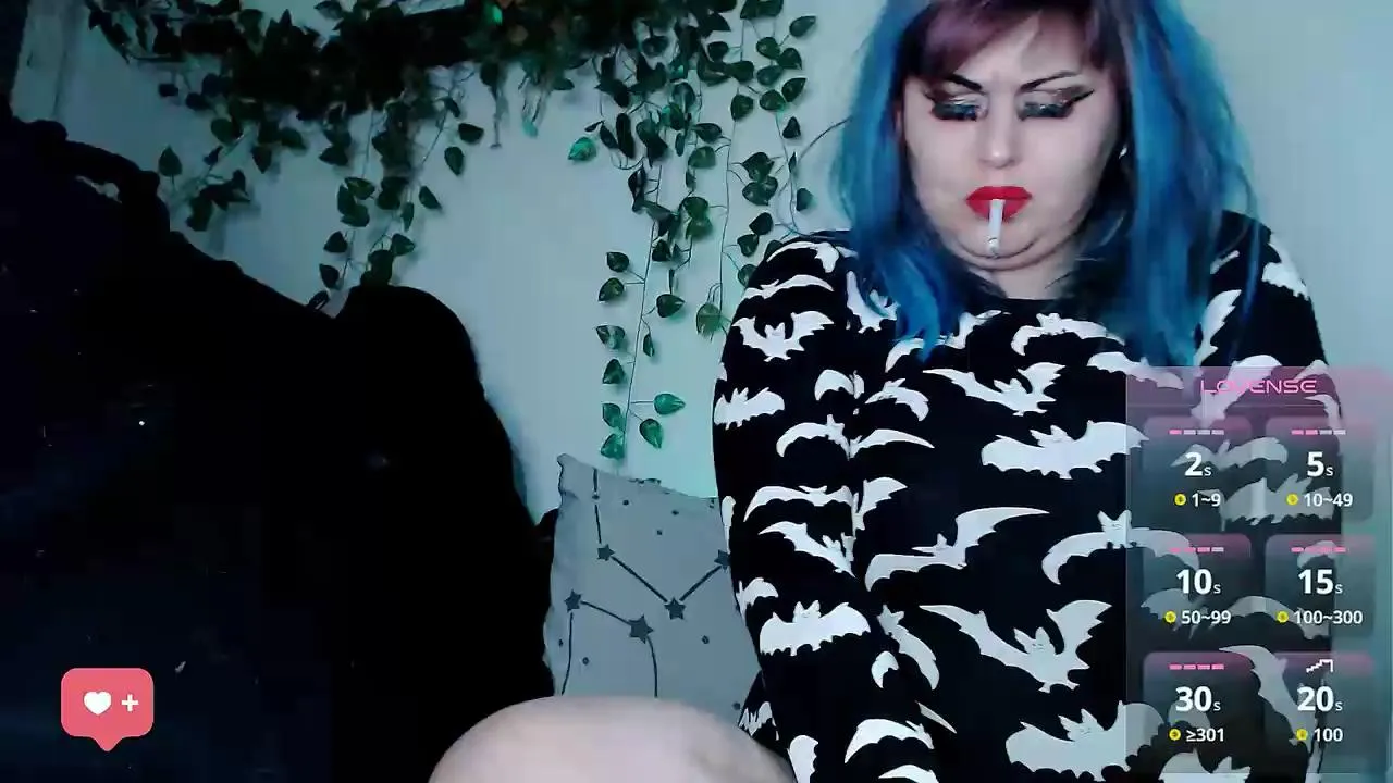 Offline Psychobitch7 on Cam4