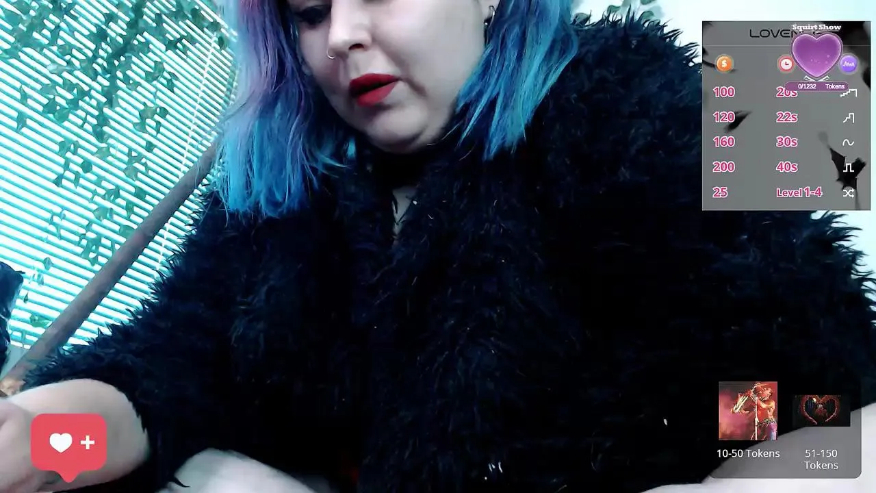 Offline Psychobitch7 on Cam4