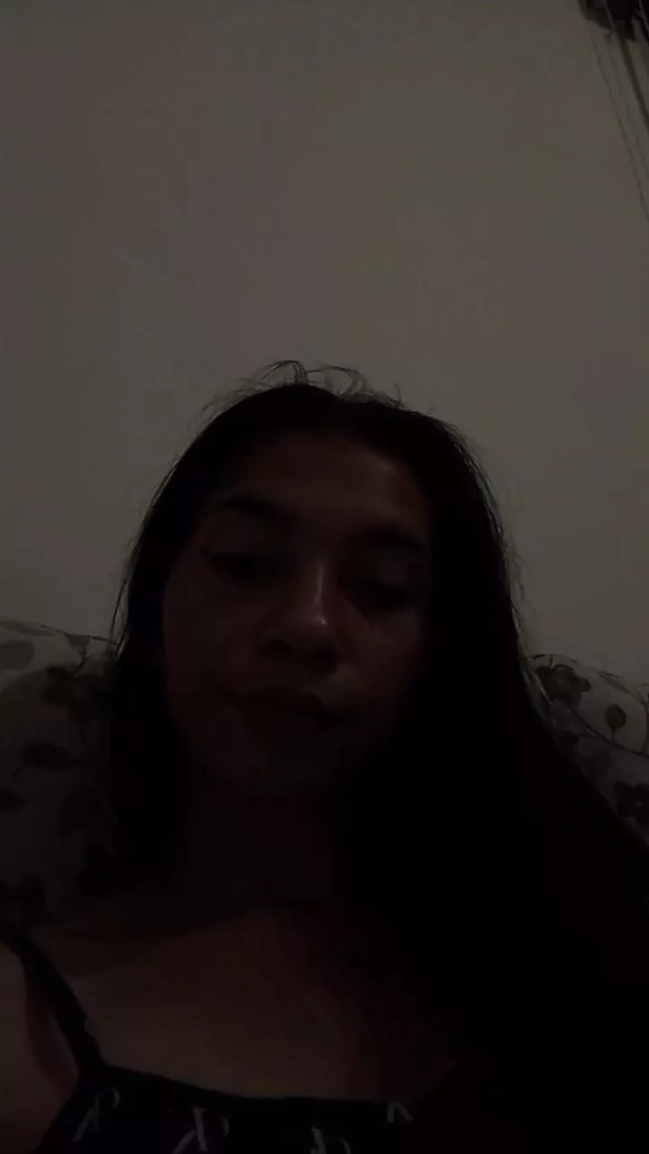 Offline Pufi_masokista on Cam4