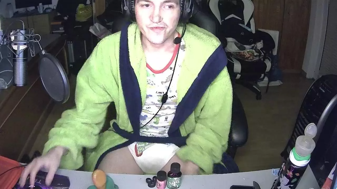 puppydraco_sexy on Cam4 