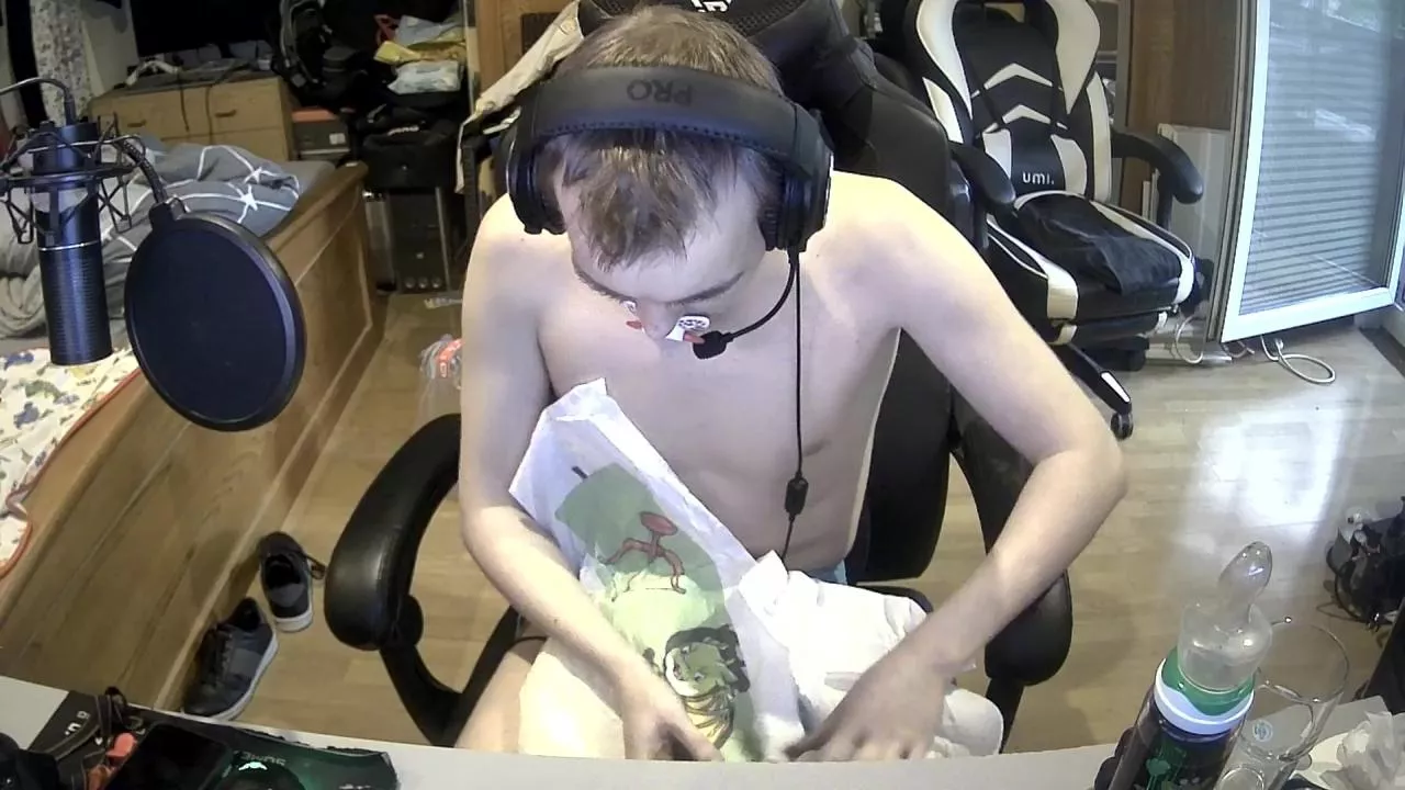 puppydraco_sexy on Cam4 