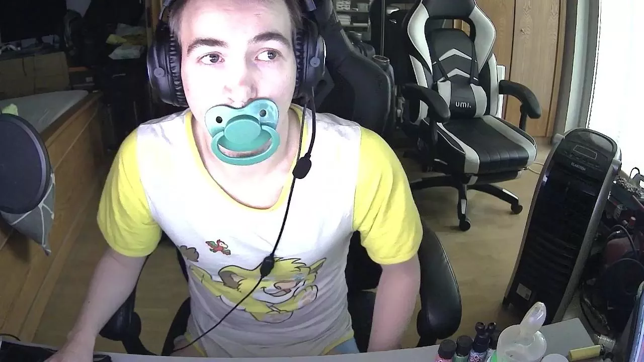 puppydraco_sexy on Cam4 