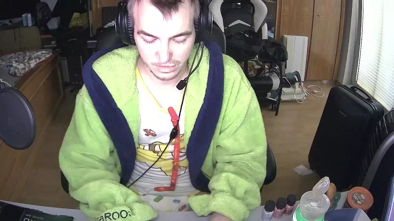 puppydraco_sexy on Cam4 