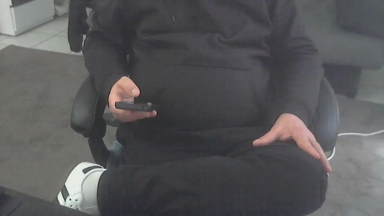 Offline pussaddicte on Cam4