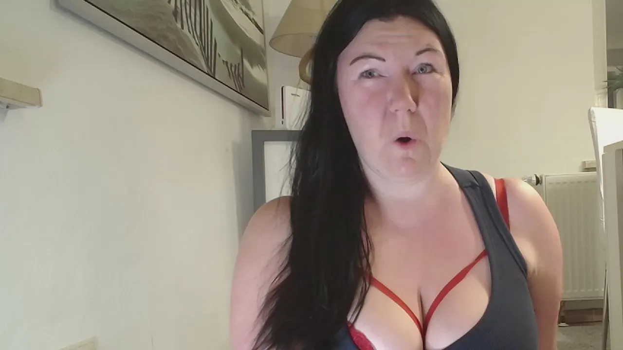 Offline pussy6wetlips on Cam4