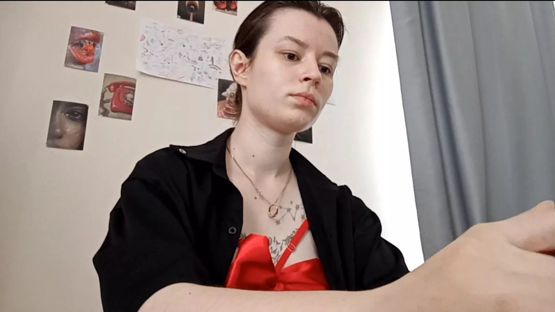 QueenieGriscom on Cam4 