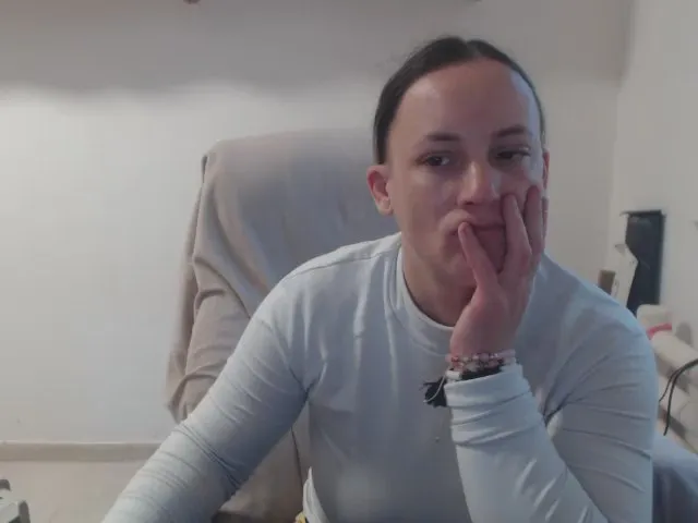 Freechat queensinner on Cam4