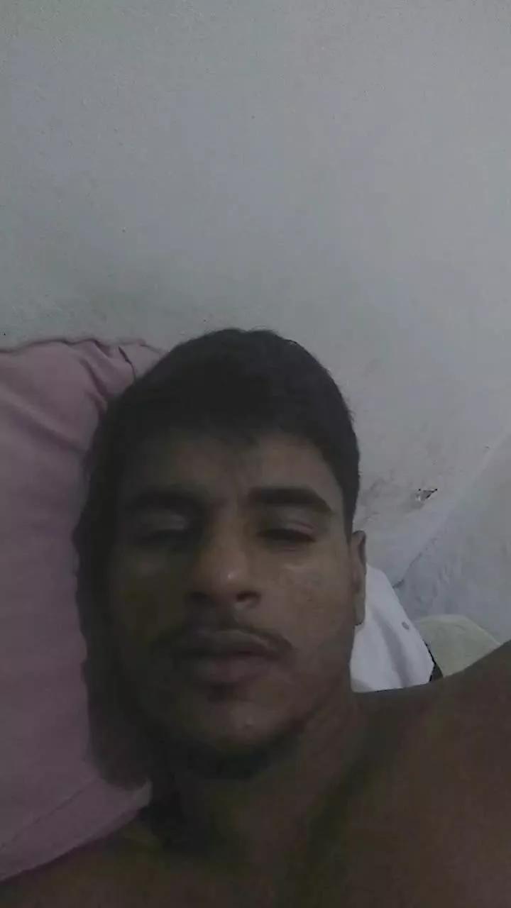 Raafaaaa3 from Cam4