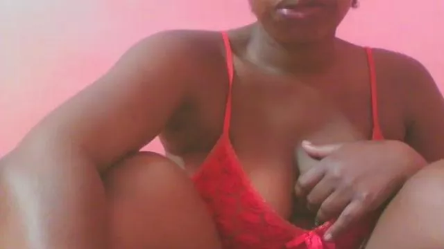 Offline raharisoatafit3 on Cam4