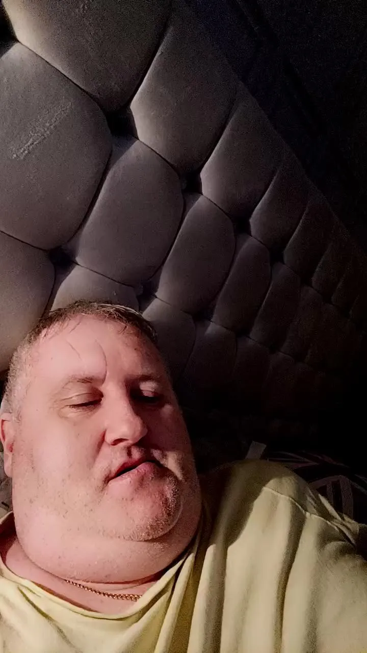 Offline Ramboyboy on Cam4