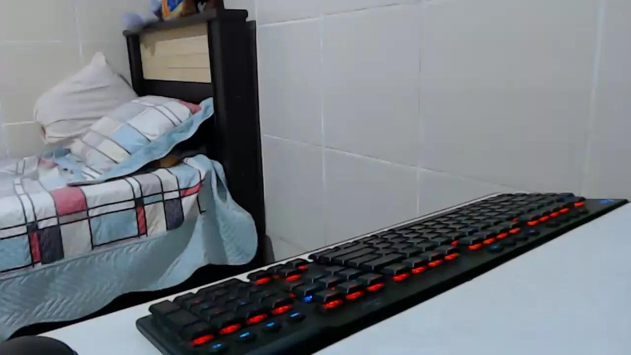 RAPAZ85632 from Cam4