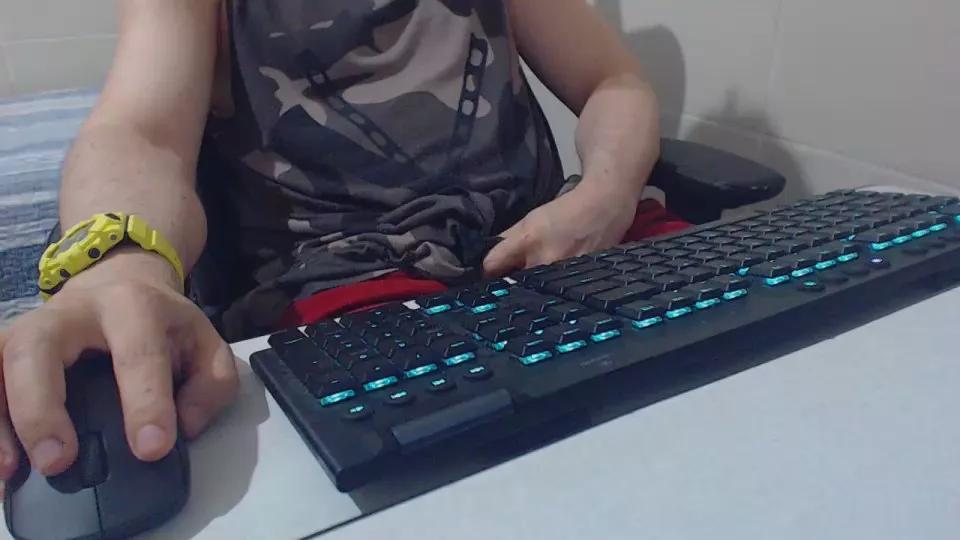 RAPAZ85632 from Cam4