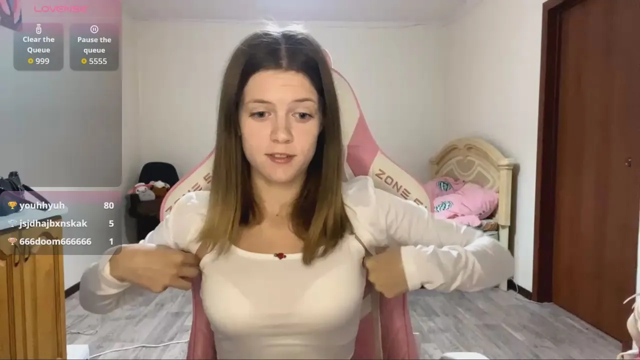 Offline RebekahSissel on Cam4