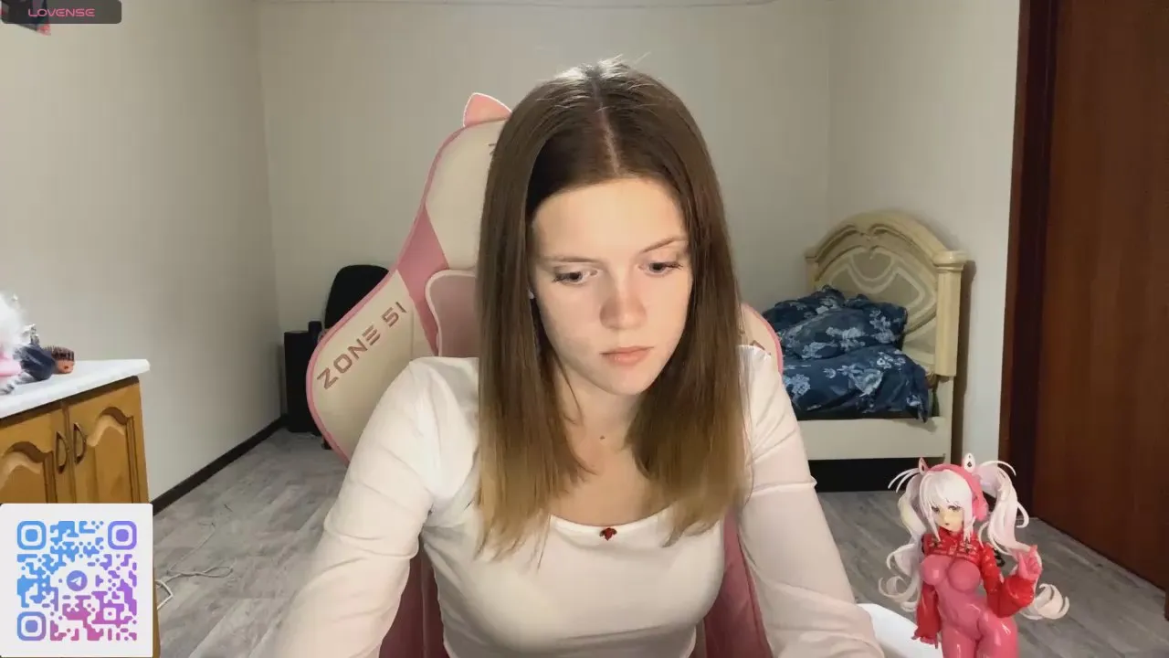 Offline RebekahSissel on Cam4