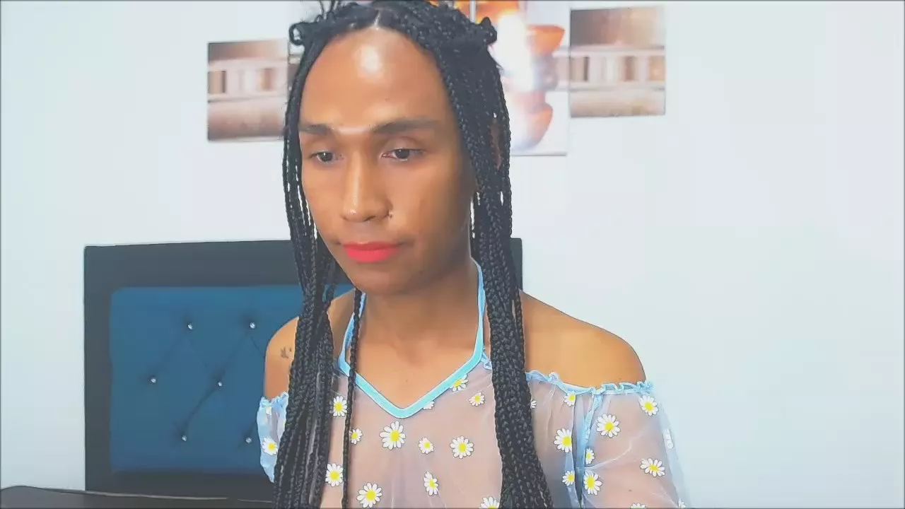 Offline red_veltet on Cam4