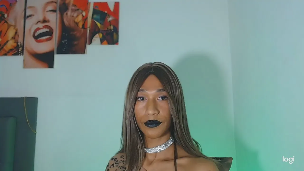 Offline red_veltet on Cam4