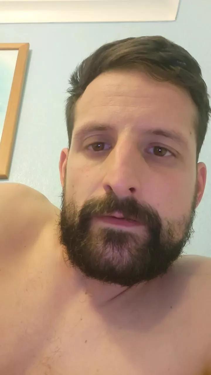 reecechown3 from Cam4