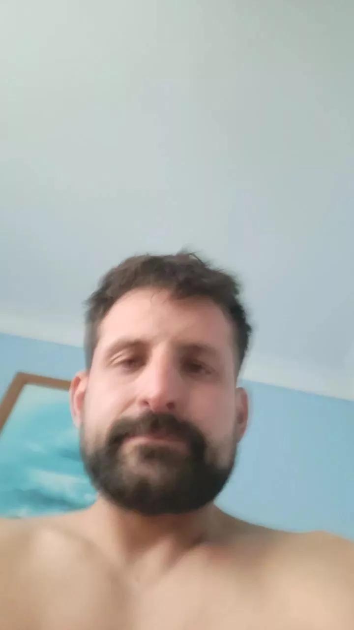 reecechown3 from Cam4